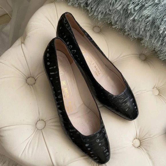 Bruno Magli heels size 7 - Picture 1 of 5